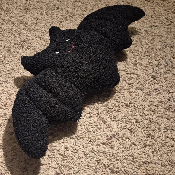 Cute Black Bat Accent Pillow - Picture 3 of 5